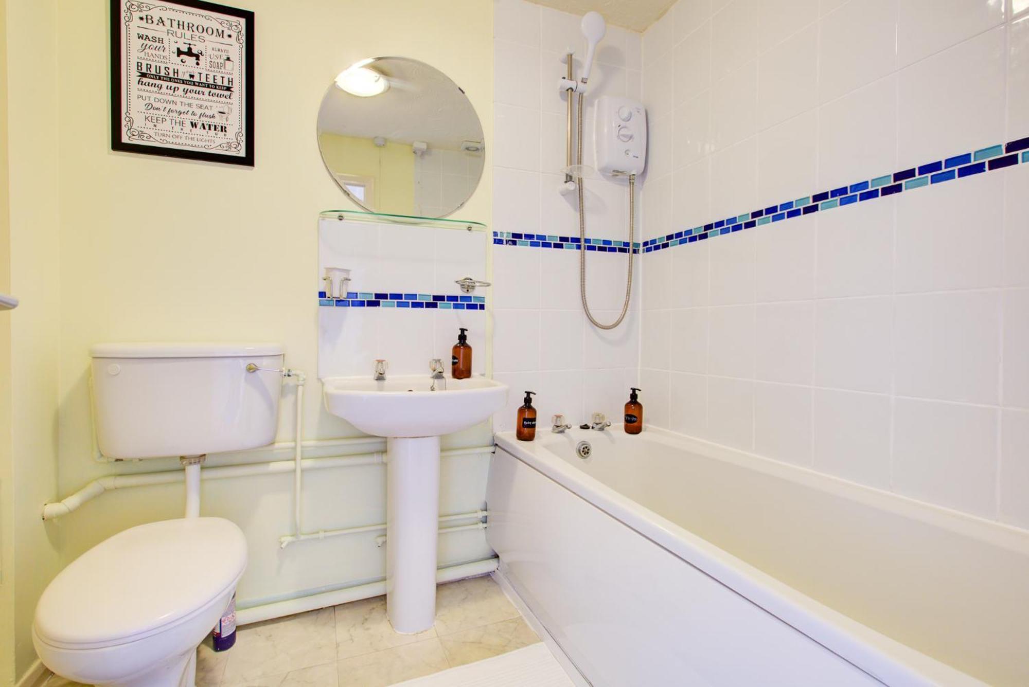 Dalton Plaza Apartment ลอนดอน ภายนอก รูปภาพ